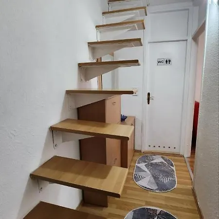 Apartman Airport Apartment *